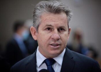 Governador publica decreto e nomeia interventor para assumir a saúde de Cuiabá