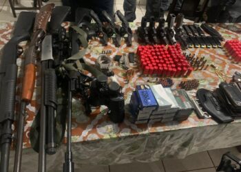 PM desarticula quadrilha após invasão de fazenda e apreende 12 armas e 994 munições