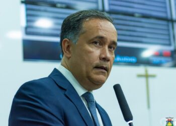 Vereador compara interventor a prefeito e defende CPI da Intervenção na Justiça