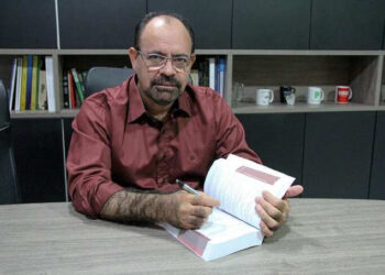 Mais do que apontar erros, problemas precisam de correção, pondera analista político