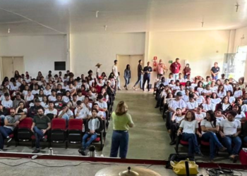 MPMT encerra mês da mulher com palestra sobre violência doméstica