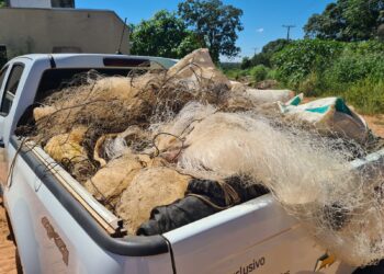 Sema realiza destruição redes e tarrafas apreendidas em operações contra pesca predatória