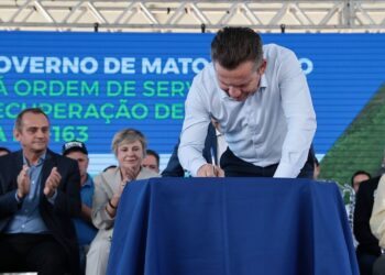 Governo de MT dá ordem de serviço para recuperação imediata da BR-163