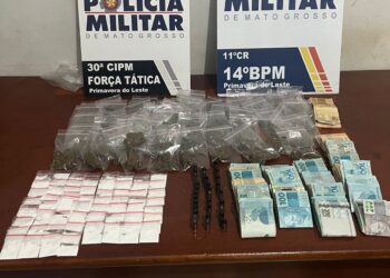 PM prende quatro pessoas e apreende 105 porções de drogas, R$ 20 mil e munições