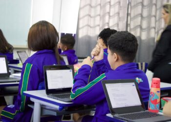 Escolas estaduais de MT já trabalham educação financeira há dois anos; SP implanta no próximo ano