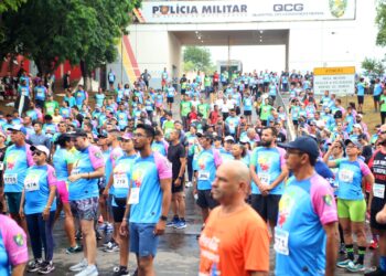 Com clima mais ameno, 23ª Corrida Homens do Mato da Polícia Militar conta com a participação de 2 mil competidores