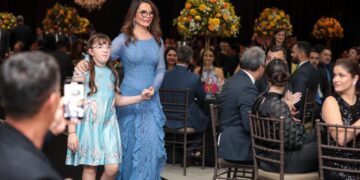 Primeira-dama do Estado recebe homenagens e título de embaixadora em evento de diversidade