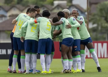 Seleção encerra período de treinos na Granja Comary para Pré-Olímpico