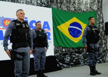 Polícia Militar realiza passagem de comando de unidade na Regional de Alta Floresta