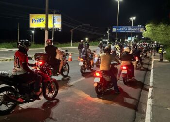 Abordagens da Lei Seca na ponte Sérgio Motta apreendem 82 motocicletas por irregularidades