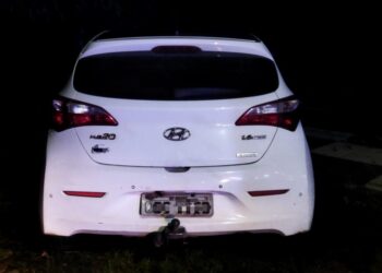 Polícia Militar prende homem e apreende adolescente por roubo de veículo em Cuiabá