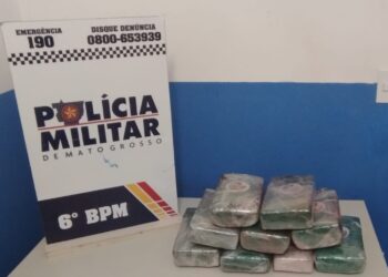 Mulher é presa pela Polícia Militar com nove tabletes de maconha em Cáceres
