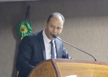 POXORÉU PODERÁ PELA 1ª VEZ NA SUA HISTÓRIA TER UM PROFESSOR COMO PREFEITO