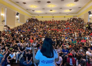 Estudantes que farão o Enem 2024 já podem solicitar isenção da taxa de inscrição