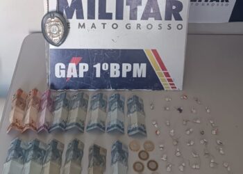 Homem é preso pela Polícia Militar com 43 porções de cocaína em Cuiabá