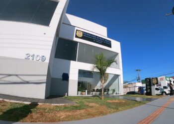 Investigado por descumprir medidas protetivas e se aproximar da ex-mulher é preso em Várzea Grande