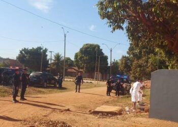 Polícias Civil, Militar e Penal iniciam projeto para limpar pichações feitas por integrantes de facções em Cáceres