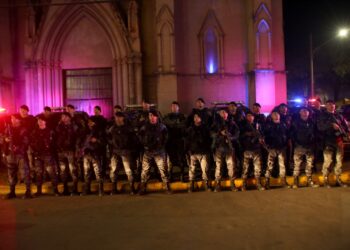 Polícia Militar localiza drogas e prende um homem na operação Comando Itinerante em Cáceres