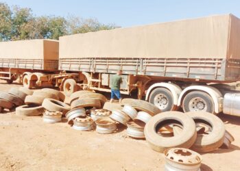 Polícia Civil recupera semirreboque roubado com 40 toneladas de milho de pipoca