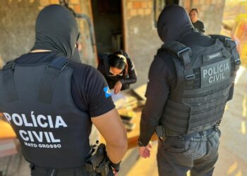 Polícia Civil prende 12 pessoas por tráfico de drogas em Alta Floresta