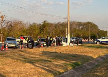 Operação Lei Seca resulta na prisão de quatro motoristas e remoção de 48 veículos