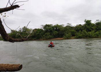 Bombeiros localizam corpo de homem no Rio Cuiabá
