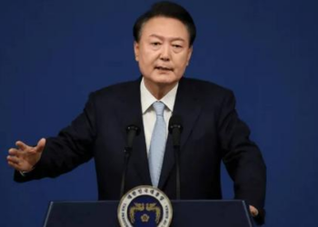 Presidente da Coreia do Sul descumpre intimação para explicar lei marcial