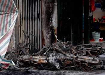 Homem é preso após incêndio que deixou 11 mortos no Vietnã