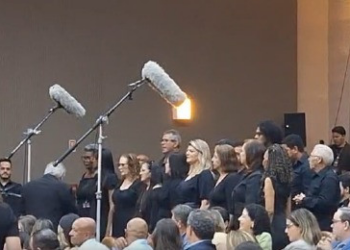 Posse de Zuquim tem apresentação de moda de viola