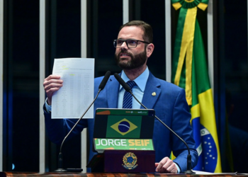 Seif questiona transferência da gestão do Porto de Itajaí e aciona TCU