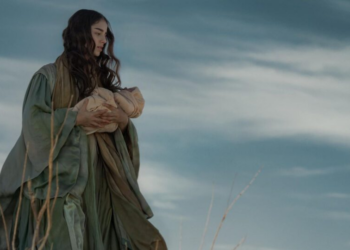 “Virgem Maria” reduz Nossa Senhora a uma heroína mundana