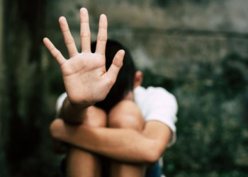 Vizinho estupra adolescente de 13 anos em MT