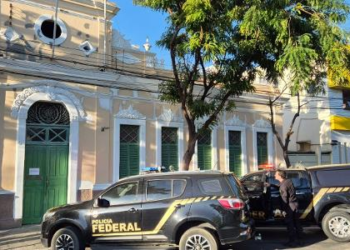 Agente da PF é preso sob suspeita de ser informante do grupo do rei do lixo