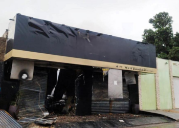 Corpo de Bombeiros realiza o desencarceramento de três vítimas presas às ferragens de veículo