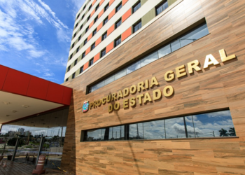 Recursos de acordos com a PGE vão para investimentos em prol da população, afirma procurador-geral