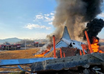 Especialista sobre avião na Coreia: muro perto de pista é fora do razoável