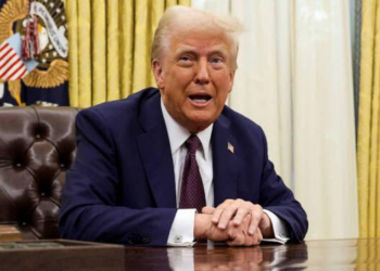 Trump diz que pode fazer acordo comercial com a China, e dólar desaba no mundo