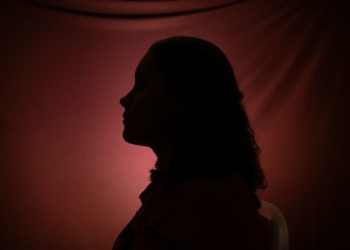 Ativista de gênero mira debate mais amplo sobre equidade e masculinidades entre lusófonos