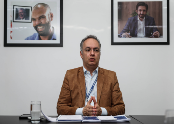 50 escolas mais vulneráveis de SP terão gestão privada, diz secretário de Nunes