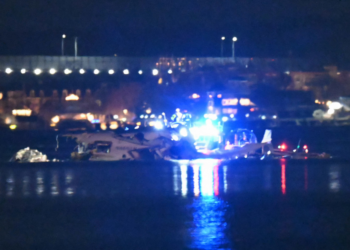 AO VIVO: Avião comercial e helicóptero batem no ar em Washington; ACOMPANHE as últimas atualizações