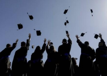 Decon abre inquérito para investigar empresa que cancelou festa de formatura