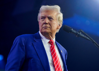 Trump mostrou os dentes, de leve, para o Brasil