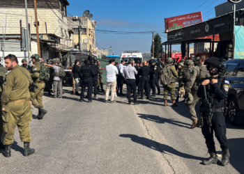 Ataque a tiros contra ônibus mata 3 israelenses na Cisjordânia; 'Ninguém será poupado', diz Netanyahu