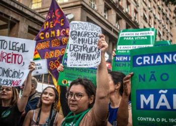 Por que governistas votaram contra norma sobre aborto legal em menores