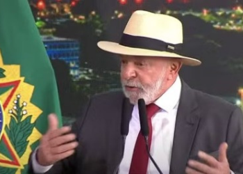 Lula diz que amantes são mais amadas que esposas