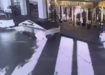 VÍDEO: Cybertruck explode em frente ao Trump Hotel em Las Vegas; uma pessoa morreu