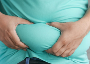 Cintura e cérebro: como o excesso de peso afeta a memória e a saúde mental