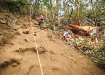 Trabalhador cai de barranco em garimpo e morre