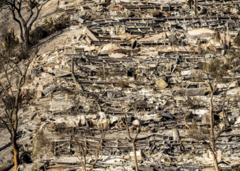 Número de mortos nos incêndios em Los Angeles sobe para 24