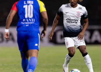 Grêmio avança na Copa do Brasil após drama nos pênaltis contra o São Raimundo